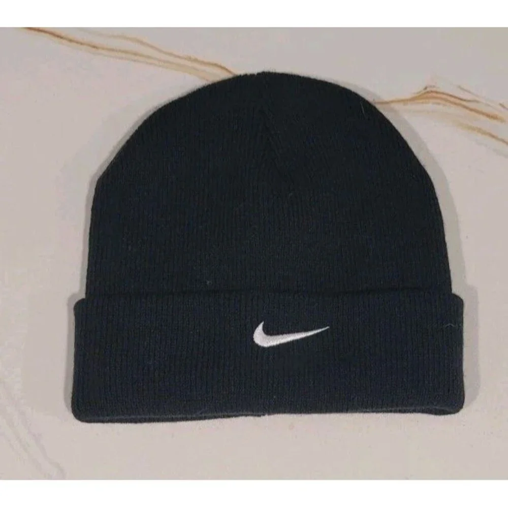 Nike Cuffed Beanie Black Winter Hat Cap White Swoosh Toddler Size